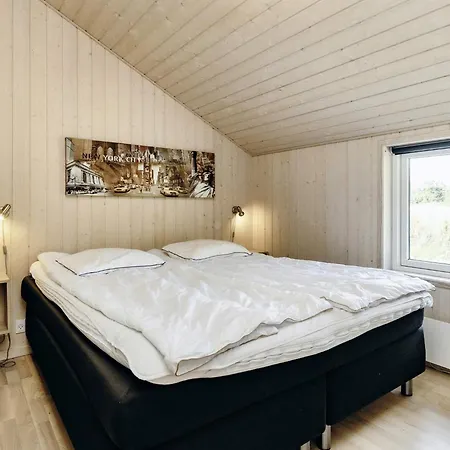 Holiday home Four-bedroom In Storvorde Egense