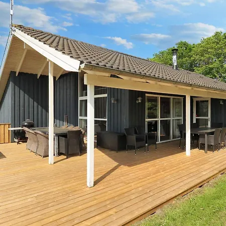 Four-bedroom In Storvorde Holiday home *