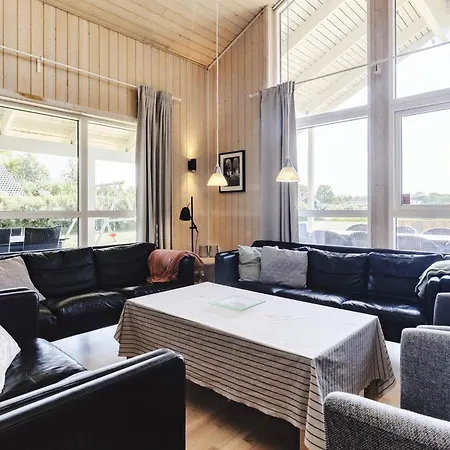 Holiday home Four-bedroom In Storvorde *